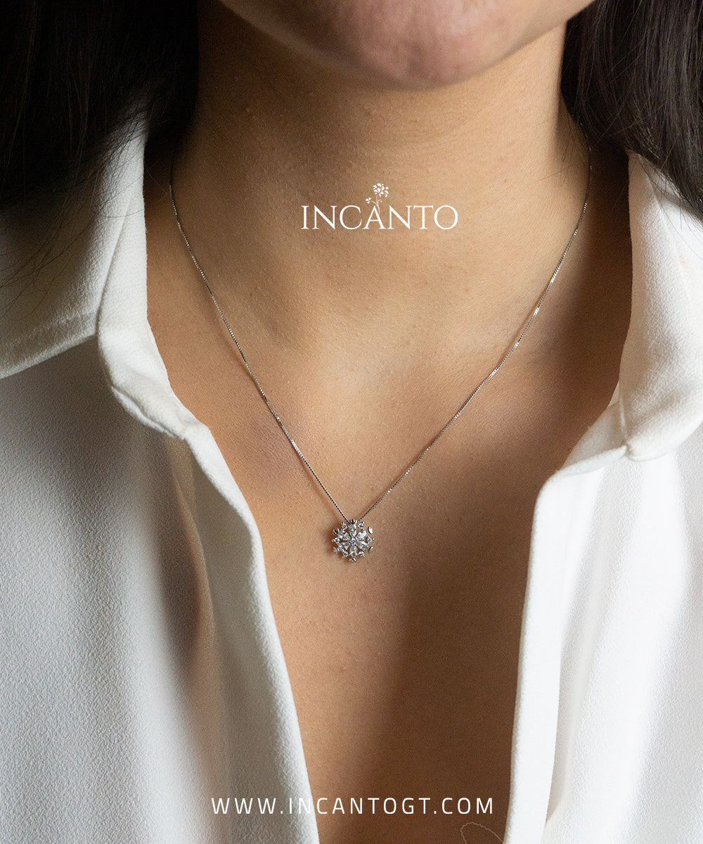 Collar Copito De Nieve SILVER