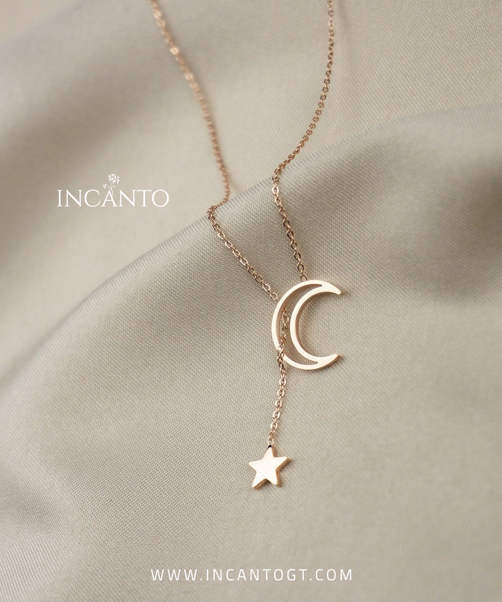 Collar De Luna Entrelazada con Estrella ROSE GOLD