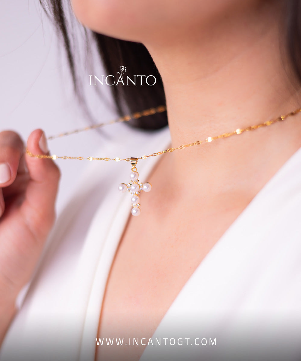 Collar Cruz De Perlas GOLD